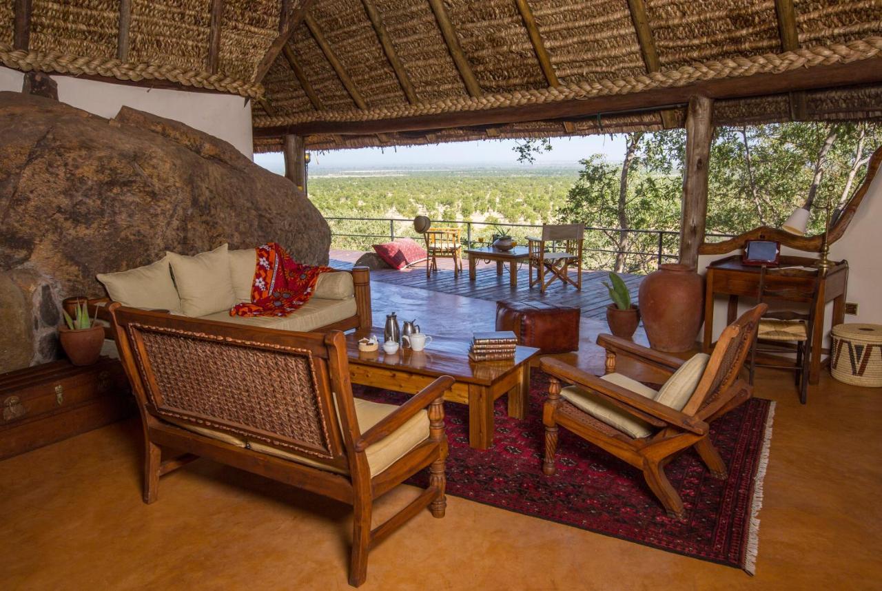 Elewana Elsa'S Kopje Hotel Meru Exterior photo