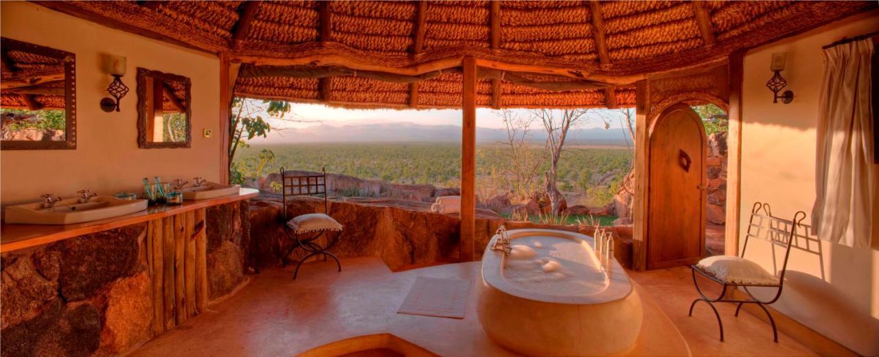 Elewana Elsa'S Kopje Hotel Meru Exterior photo