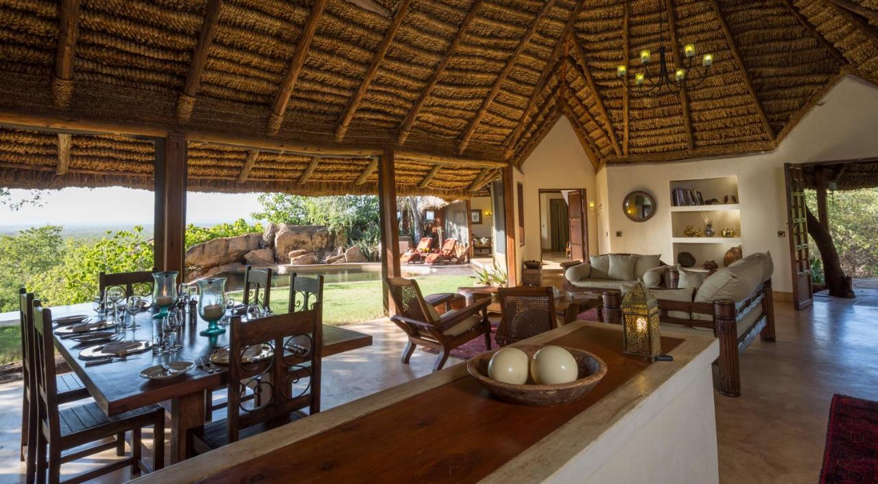 Elewana Elsa'S Kopje Hotel Meru Exterior photo