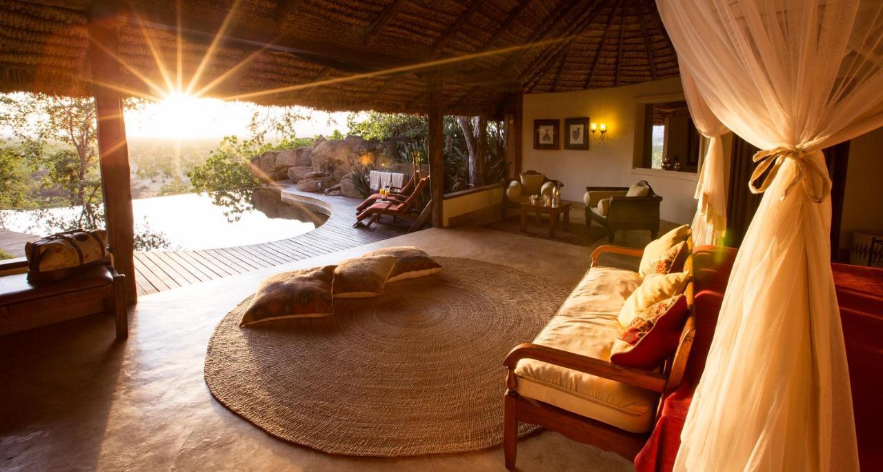 Elewana Elsa'S Kopje Hotel Meru Exterior photo